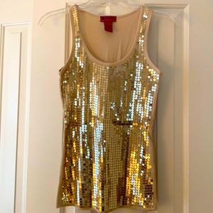 “Demanding” Gold sequin tank top with stretch. NWO tags length 25”